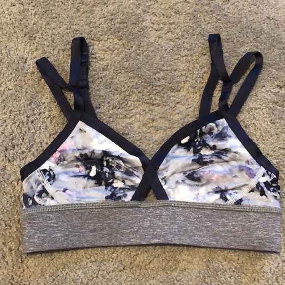 lululemon athletica Other - Lululemon Sports Bra